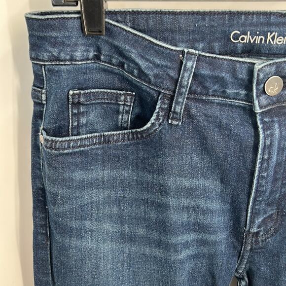 Calvin Klein Women's Slim boyfriend Medium Wash Jeans Size 8 - Picture 3 of 12